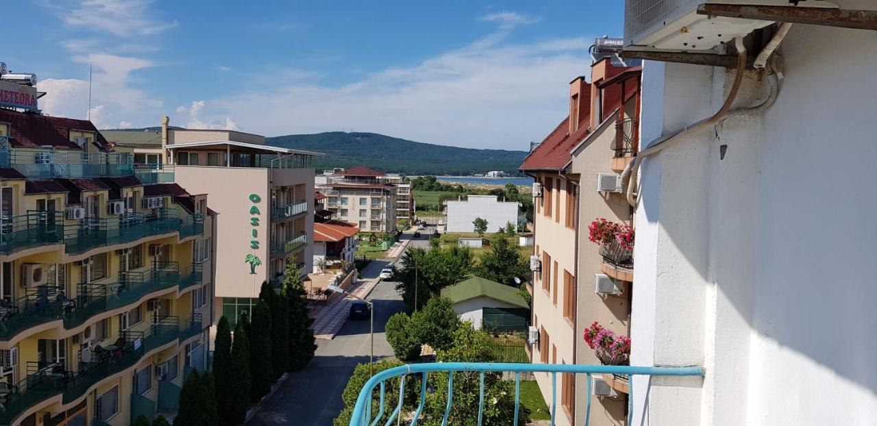 Hotel Laguna - Guest House Primorsko Zewnętrze zdjęcie